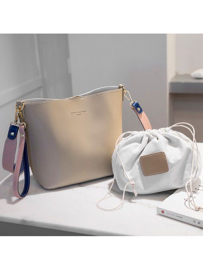 Bucket Bag Messenger Bag 2019 new versatile summer daughter and mother bag contrast leisure Single Shoulder Messenger Bag
