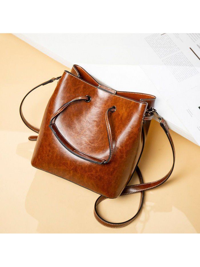 Bucket bag Single Shoulder Messenger women's bag foreign trade wholesale retro women's bag 2020 new fashion all-around drawstring bag
