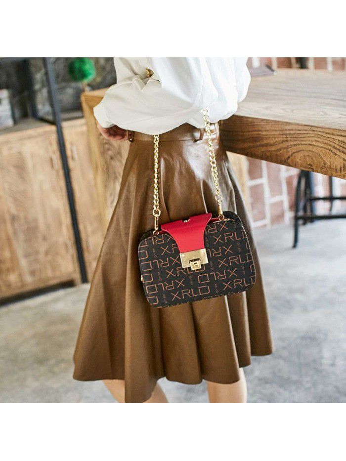 Bag women 2020 new spring Korean style all-around chain small square bag multi-layer Single Shoulder Messenger Bag Small Bag
