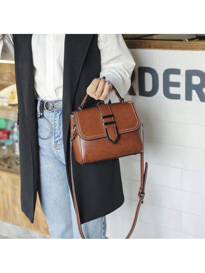 Foreign trade wholesale fashion single shoulder bag women 2019 new Korean version retro hand-held messenger bag simple and versatile women's bag
