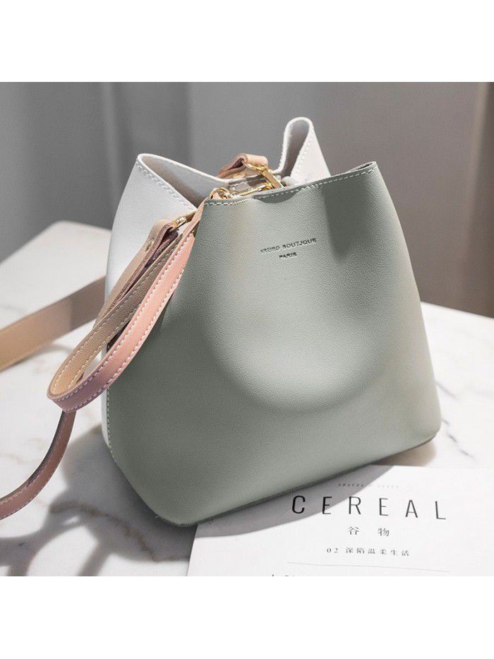 Bucket Bag Messenger Bag 2019 new versatile summer daughter and mother bag contrast leisure Single Shoulder Messenger Bag
