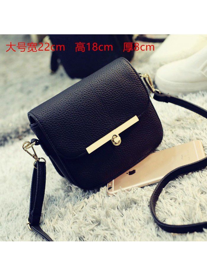 A new fashion women's bag 2020 messenger bag simple small square bag retro single shoulder cross cell phone small bag
