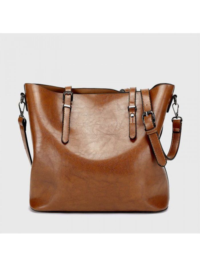 Cross border new oil wax leather women's bag Amazon Women's Bucket Bag retro handbag One Shoulder Messenger Bag h867