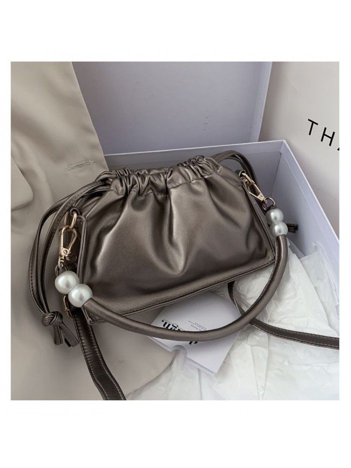 Xiaoxiangfeng women's handbag 2021 new trend fashion shoulder bag women's portable large capacity cross dressing bag