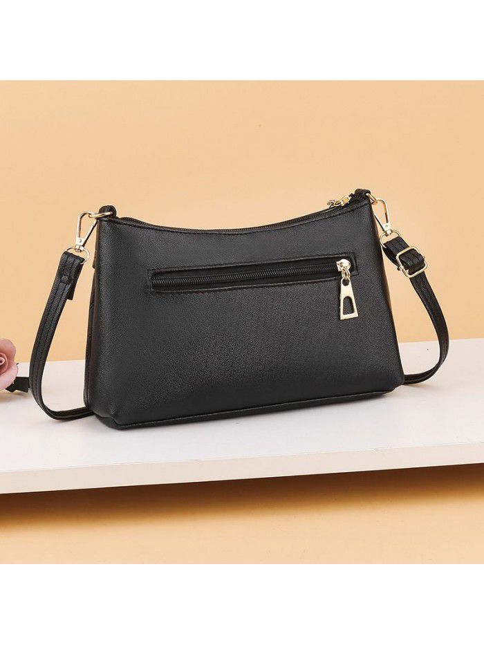 New 2020 embossed satchel middle aged women's bag fashion trend women's mother's bag single shoulder small square bag women's straddle bag