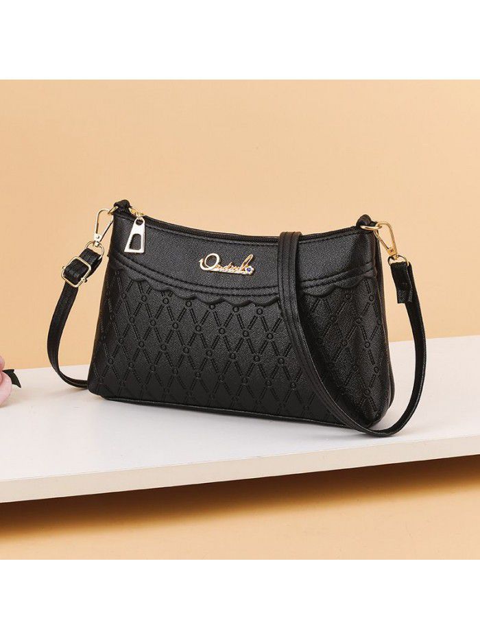 New 2020 embossed satchel middle aged women's bag fashion trend women's mother's bag single shoulder small square bag women's straddle bag