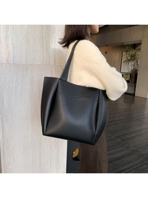 Large capacity soft leather bag women's new Korean...