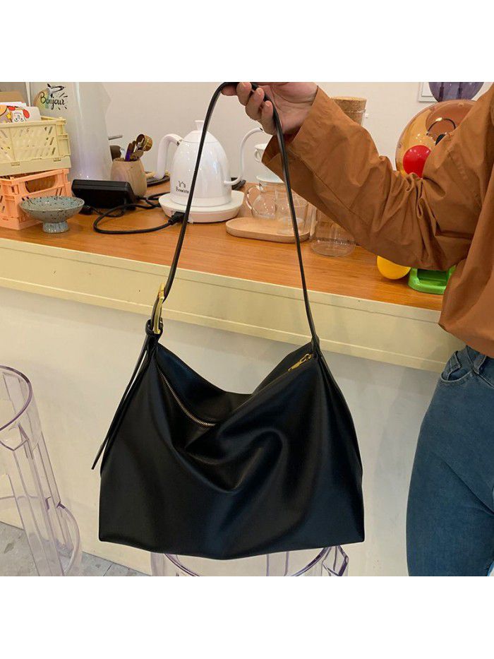  spring and summer net red same fashion simple Pu messenger bag large capacity single shoulder underarm bag student Tote Bag