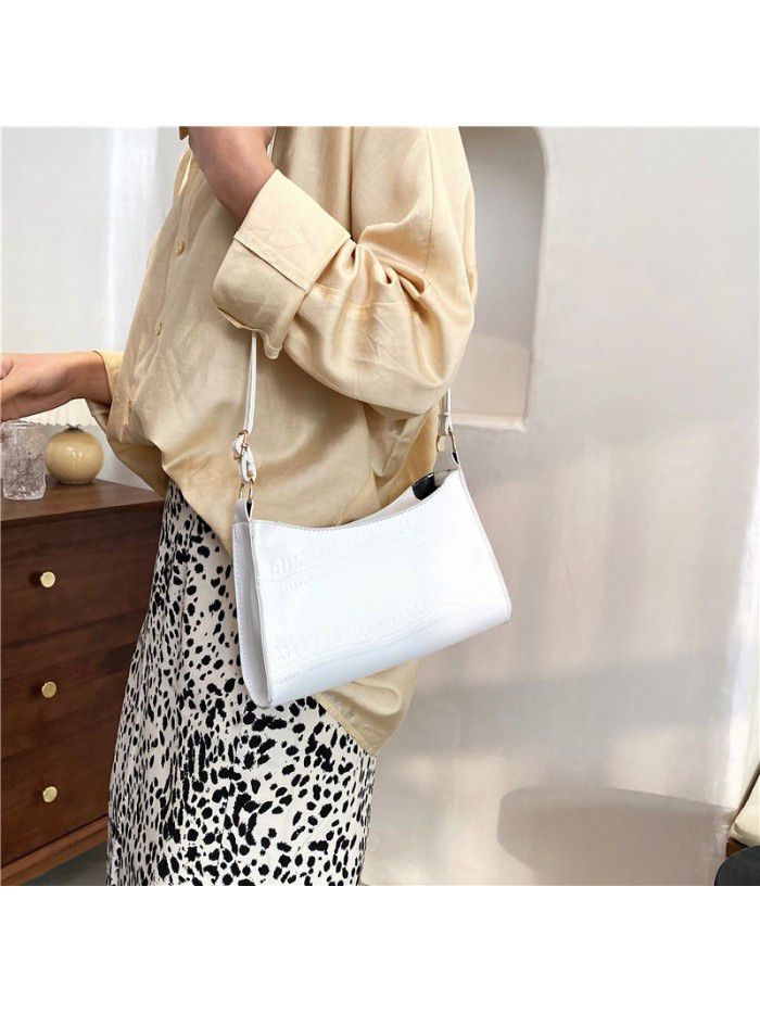 Bag women's new 2021 women's messenger bag foreign girl underarm bag pure color PU waterproof one shoulder bag