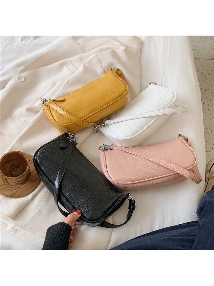 Cross border new fashion trend underarm bag Korean style simple pillow bag embossed shoulder bag one for women