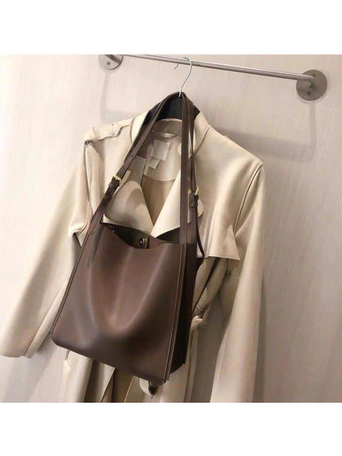 Korean fashion tote bag large capacity bag 2021 new fashion messenger bag women's single shoulder computer bag cowhide women's bag