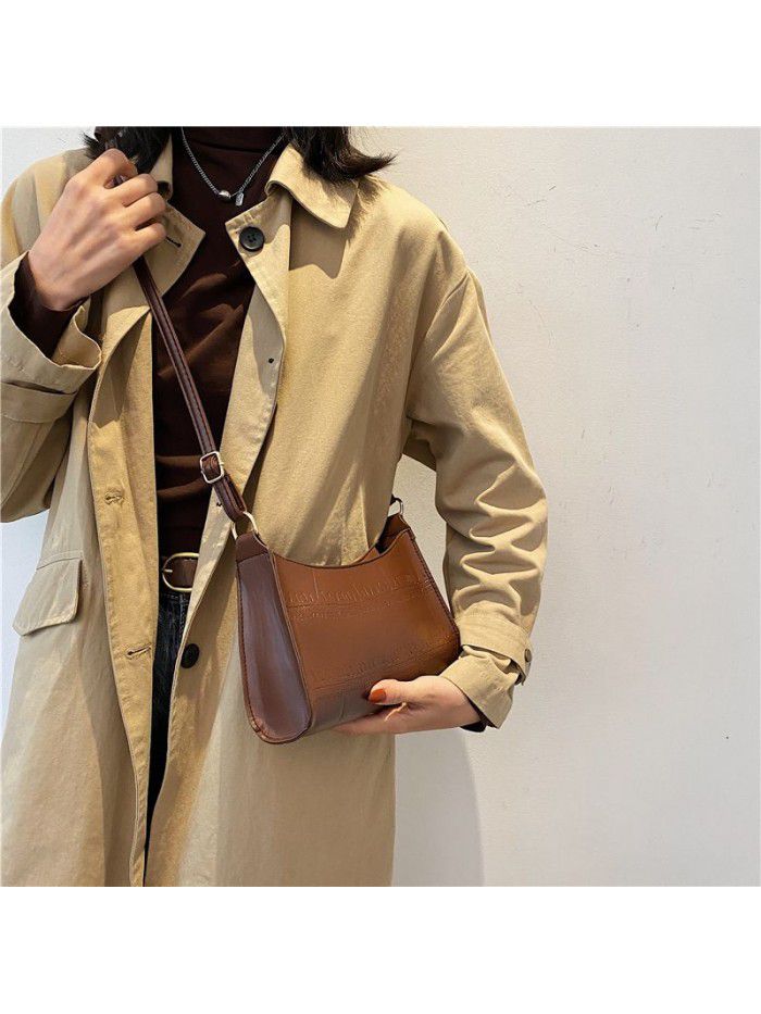 Bag women's new 2021 women's messenger bag foreign girl underarm bag pure color PU waterproof one shoulder bag