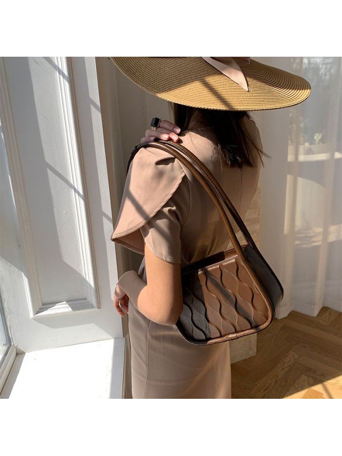 Bag women's 2021 New Retro underarm Bag Fashion commuter shoulder bag fashion women's small fragrant hand bag