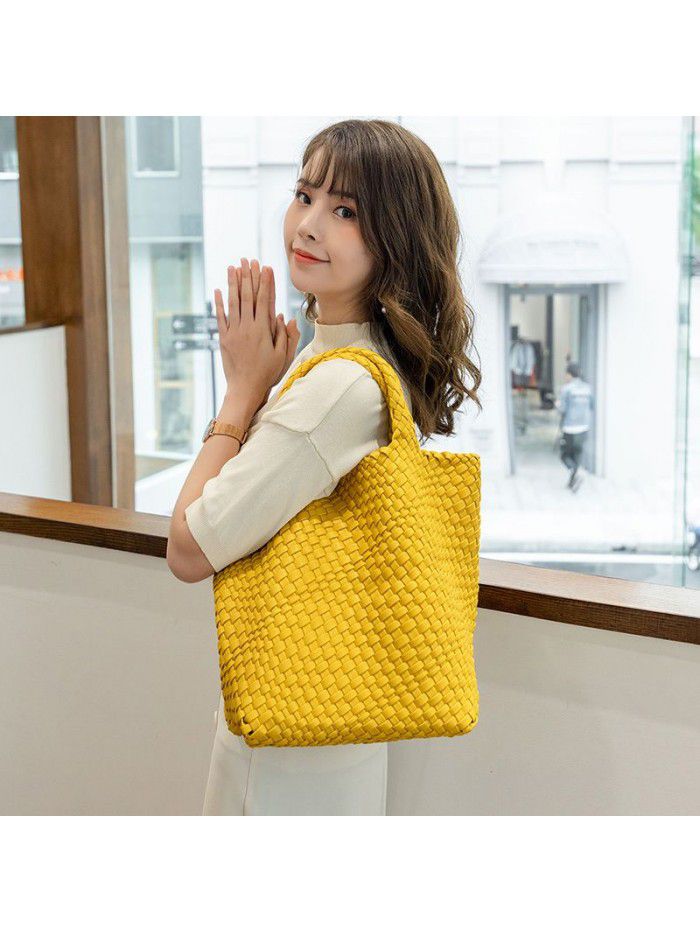 Hand woven Tote women's bag 2020 new fashion bag leisure large capacity woven shoulder bag handle mother bag