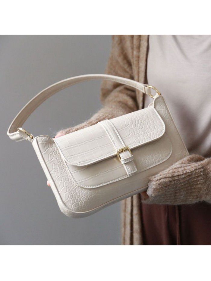 Bag women 2020 new underarm bag Korean fashion one shoulder small square bag