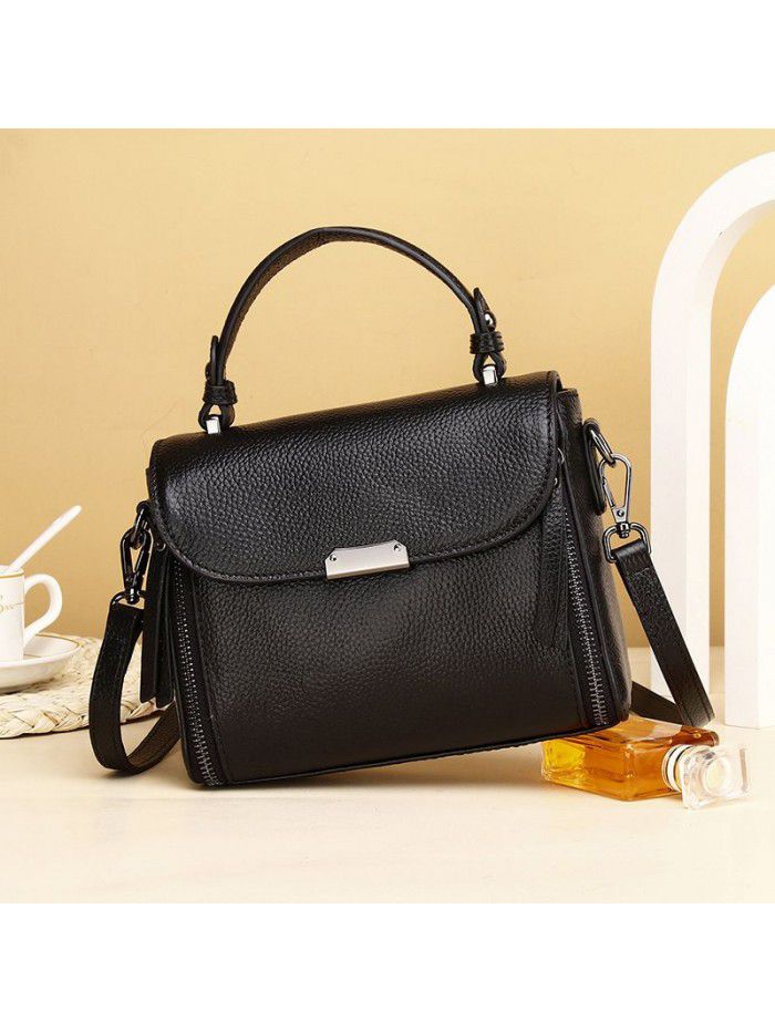 Bag women's leather new 2021 fashion handbag top layer cowhide One Shoulder Messenger Bag trend small square bag 3018