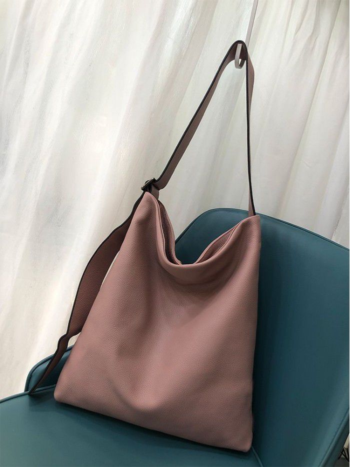 Cross border soft leather bag 2021 new head layer cow leather natural drop crossbar shoulder bag European and American Leather Women's bag 3330