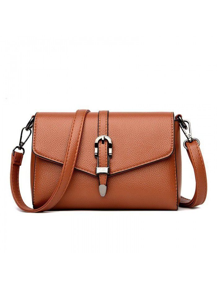 Small bag female 2021 spring and summer new style messenger bag Korean version simple middle-aged female bag mother bag fashion soft leather bag