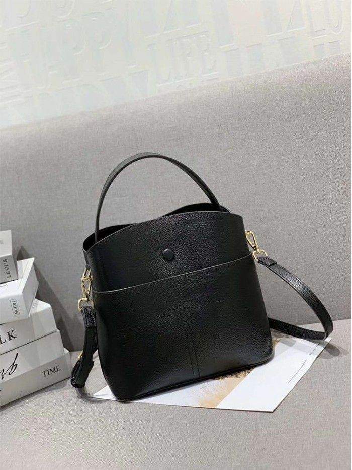 Cowhide women's bag 2021 new Korean one shoulder slung fashion handbag niche Design Leather bucket bag 8809