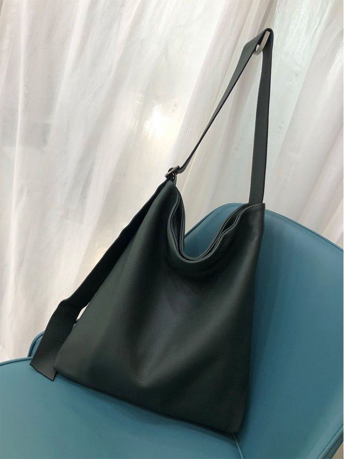 Cross border soft leather bag 2021 new head layer cow leather natural drop crossbar shoulder bag European and American Leather Women's bag 3330