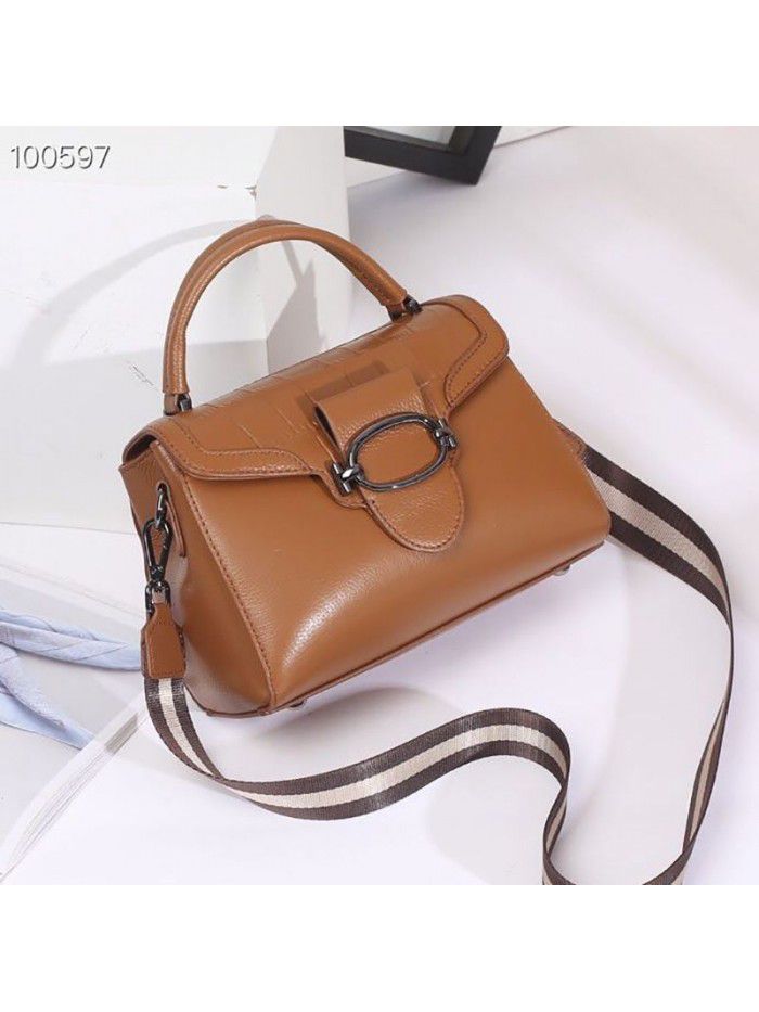 Bag women's Crossbody Bag Leather 2021 new head leather carrying shoulder bag crocodile women's bag 8170