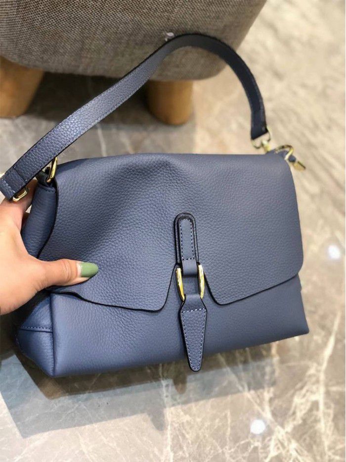 Women's small bag women's new 2021 cowhide women's bag fashion soft leather bag leisure fashion single shoulder bag 8817