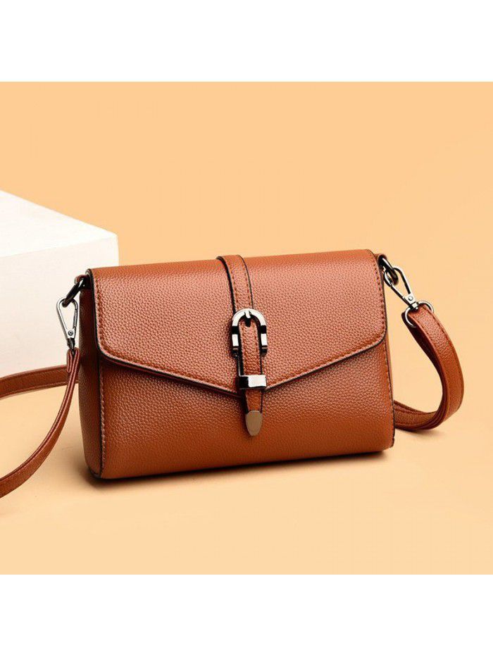 Small bag female 2021 spring and summer new style messenger bag Korean version simple middle-aged female bag mother bag fashion soft leather bag