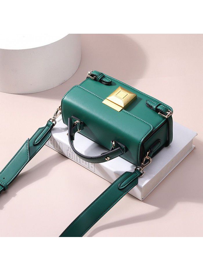 Small bag women's new leather bag 2021 fashion box small square bag versatile portable messenger bag 0820