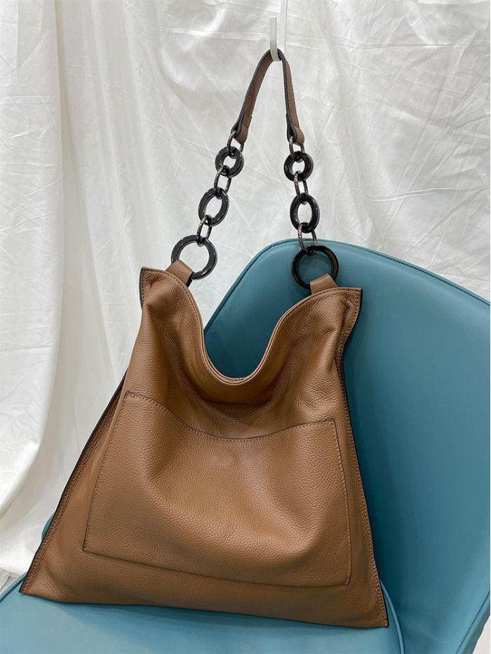 Cross border leather women's bag 2021 new leather big bag top layer cow leather European and American fashion single shoulder bag 5506